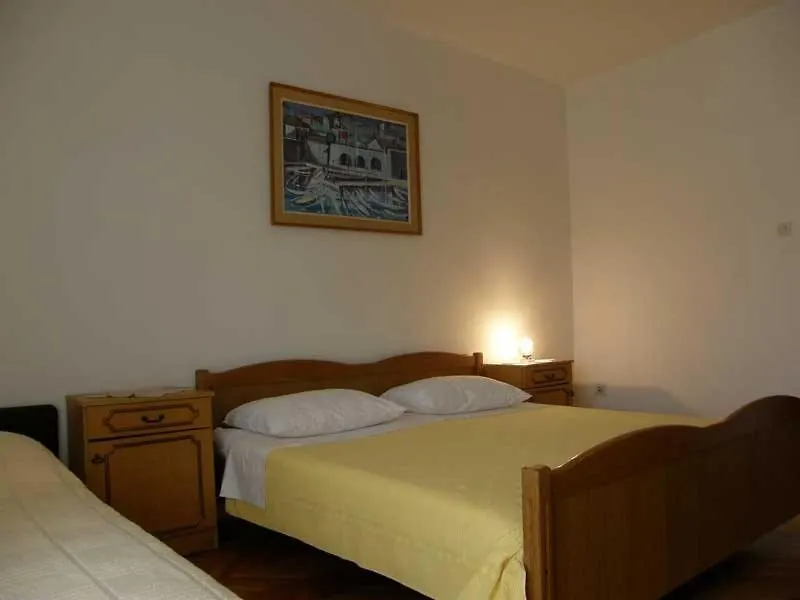 Apartments Antica Malinska Guest house