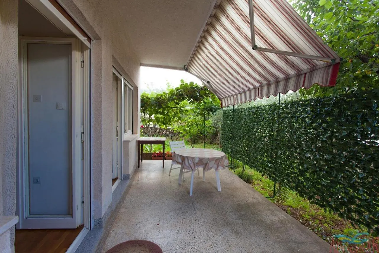 Apartments Antica Malinska Guest house